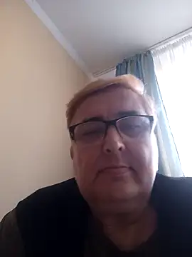 Snapshot of SusanStar874 chatting on 03-03-26, 03:18 SusanStar874 online show from 03-03-26, 03:18