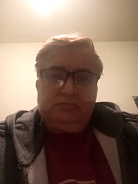 Snapshot of SusanStar874 chatting on 03-16-26, 06:34 SusanStar874 online show from 03-16-26, 06:34