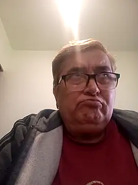 Snapshot of SusanStar874 chatting on 03-19-26, 02:54 SusanStar874 online show from 03-19-26, 02:54