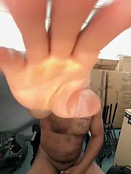 BigCatXLOfficial online show from 04-19-26, 11:53