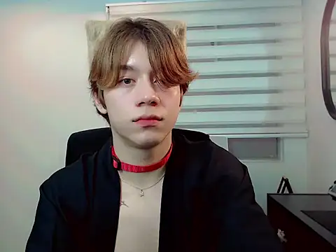 Snapshot of duvisex19 chatting on 02-24-26, 10:30 duvisex19 online show from 02-24-26, 10:30