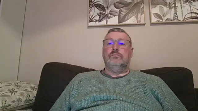 doudou310 online show from 03-16-26, 05:44