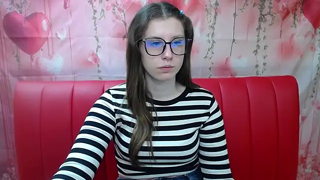 LilianaShine online show from 04-14-26, 05:02