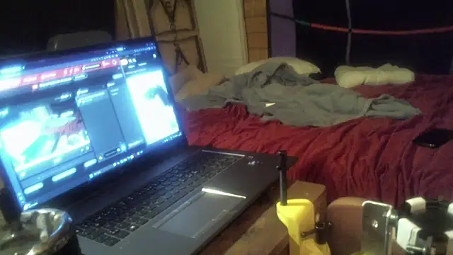 Snapshot of 2_4_YOU chatting on 03-22-26, 08:23 2 4 YOU online show from 03-22-26, 08:23