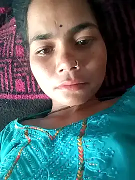 Snapshot of Sunali_Bendre chatting on 06-10-26, 12:15 Sunali Bendre online show from 06-10-26, 12:15