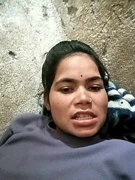 Snapshot of Sunali_Bendre chatting on 06-11-26, 02:44 Sunali Bendre online show from 06-11-26, 02:44