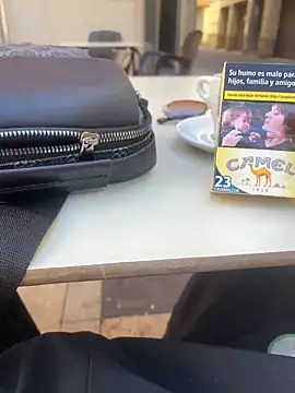 Snapshot of sifoubba91 chatting on 04-05-26, 11:51 sifoubba91 online show from 04-05-26, 11:51