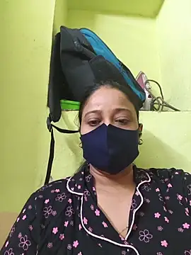 Snapshot of kashish_bhabhi chatting on 06-19-26, 06:29 kashish bhabhi online show from 06-19-26, 06:29