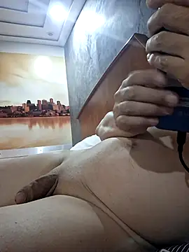 Snapshot of eros3442 chatting on 06-24-26, 05:50 eros3442 online show from 06-24-26, 05:50