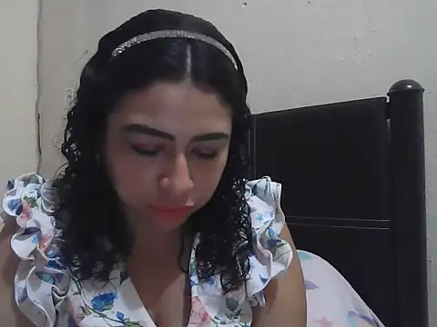 DalilahMx online show from 06-10-26, 10:41