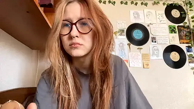 LaureenVielma online show from 04-05-26, 08:22