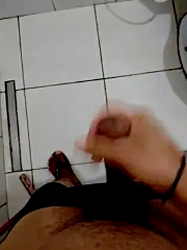 Snapshot of miximilian chatting on 04-03-26, 09:24 miximilian online show from 04-03-26, 09:24