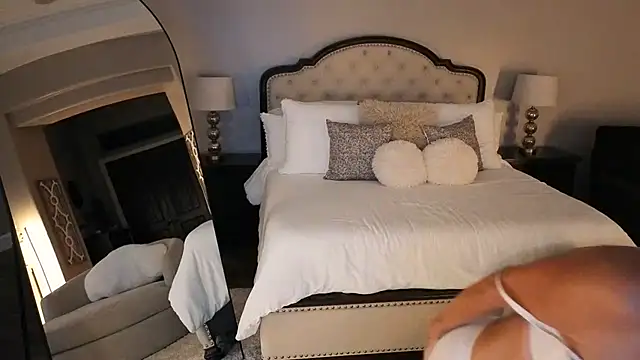 Hot Wife Amber online show from 07-25-26, 07:44