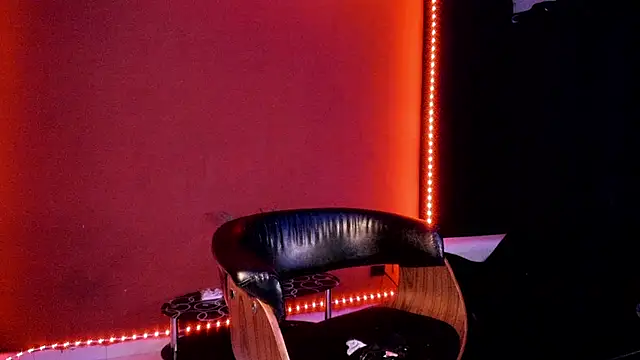 PervertedMissCloe online show from 03-19-26, 02:37