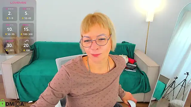 Ann Annise online show from 07-26-26, 01:14