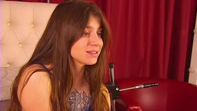 Snapshot of EileenElfie chatting on 02-02-26, 03:49 EileenElfie online show from 02-02-26, 03:49