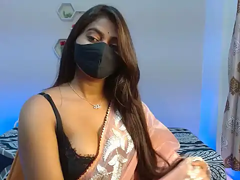 Hotginni4 online show from 06-16-26, 05:48