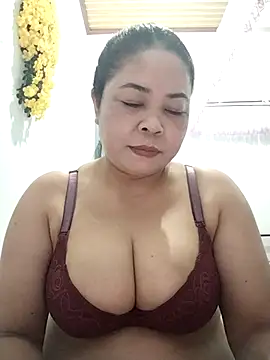 Baby-bigtits2026 online show from 03-25-26, 01:50