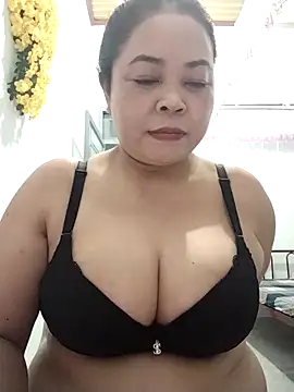 Baby-bigtits2026 online show from 03-26-26, 02:22