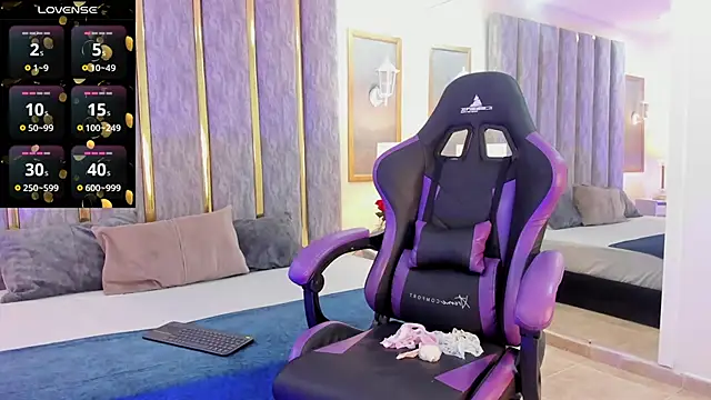 KeniaVelvet  online show from 02-12-26, 04:02