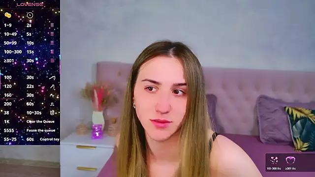 JasminUqueen online show from 05-07-26, 01:44