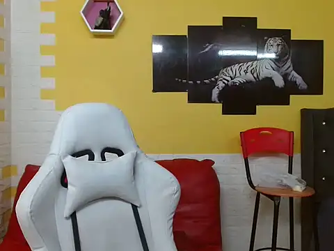 Snapshot of chacorta_ chatting on 05-07-26, 01:22 chacorta online show from 05-07-26, 01:22
