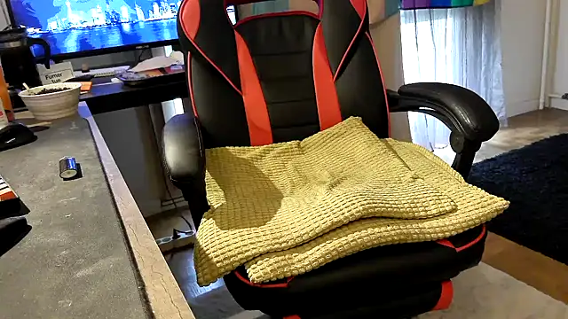 LovelyMeli online show from 04-10-26, 06:18