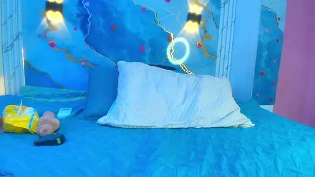 crystal love08 online show from 06-04-26, 07:42