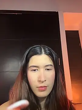 emicute  online show from 02-03-26, 01:48