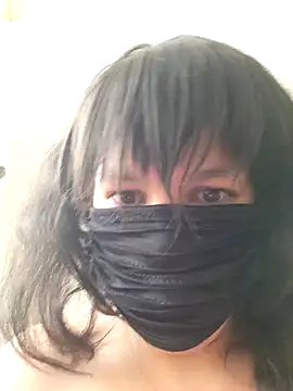 Snapshot of Israa_123 chatting on 04-07-26, 07:20 Israa 123 online show from 04-07-26, 07:20