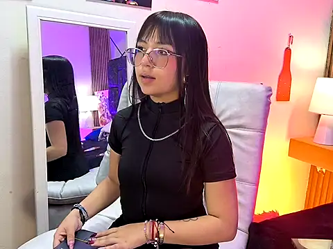 mary luckaysha  online show from 05-08-26, 06:46