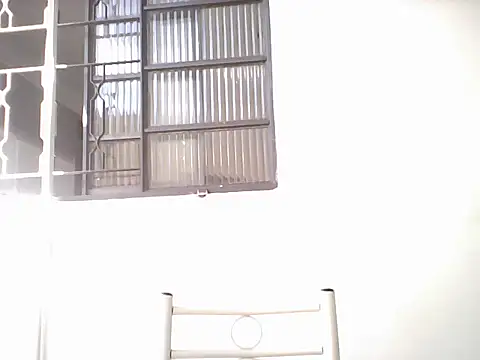 Cris Latrel online show from 03-08-26, 06:44