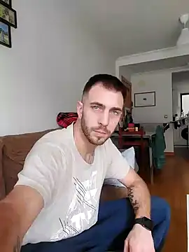 Snapshot of rubio009 chatting on 04-03-26, 12:14 rubio009 online show from 04-03-26, 12:14