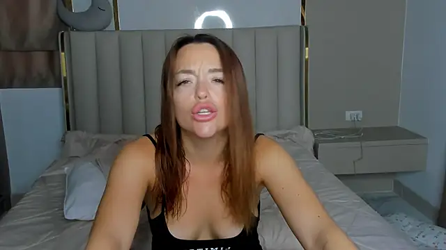 stellaa quenn online show from 03-27-26, 12:16