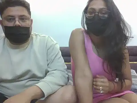 Snapshot of the_open_couple chatting on 02-09-26, 06:23 the open couple online show from 02-09-26, 06:23