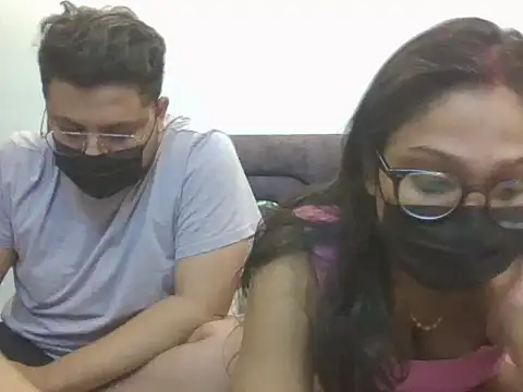 Snapshot of the_open_couple chatting on 02-12-26, 05:19 the open couple online show from 02-12-26, 05:19