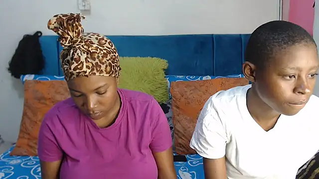 Snapshot of CuteBeibFace chatting on 03-18-26, 05:16 CuteBeibFace online show from 03-18-26, 05:16