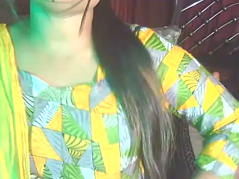 Snapshot of Nusrat_Faria chatting on 05-17-26, 05:53 Nusrat Faria online show from 05-17-26, 05:53