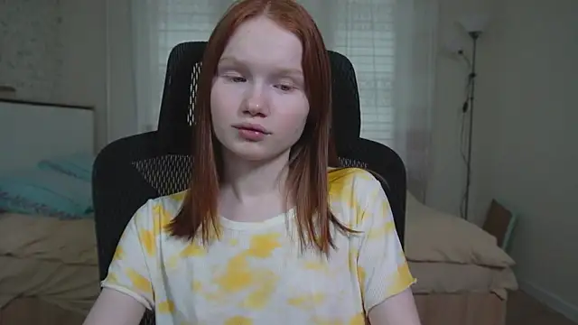 Nellie baby online show from 04-27-26, 02:04