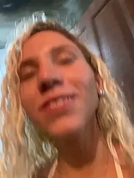 LoiraQuente69 online show from 02-06-26, 10:13