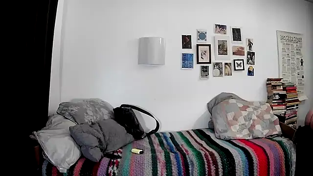 lucielark online show from 03-12-25, 02:12