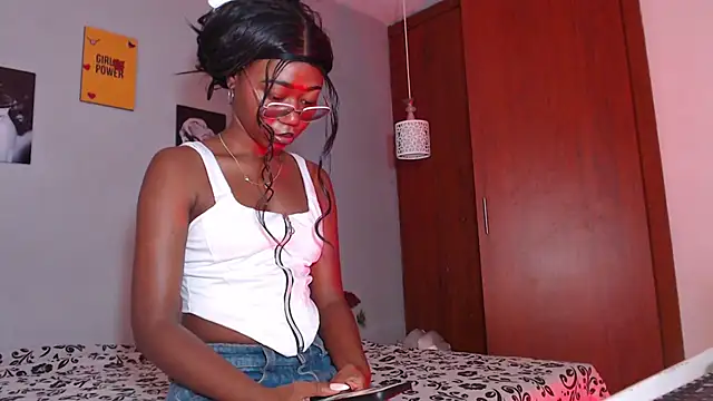 arianna rossi11 online show from 03-25-26, 01:39