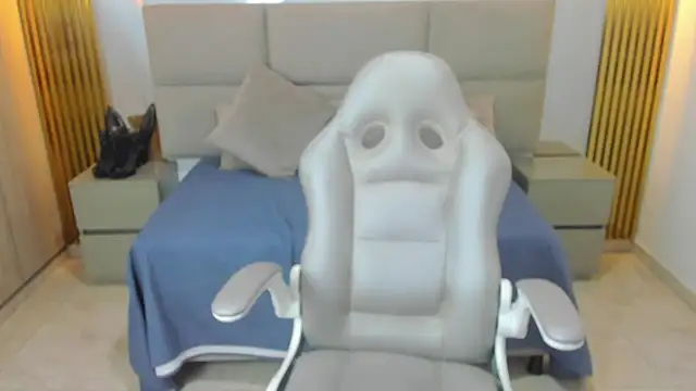 Nasira sultan online show from 03-30-26, 02:01