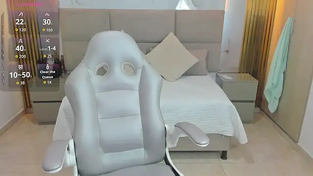 Nasira sultan online show from 04-19-26, 02:55