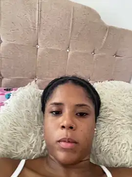 LIA PARKERR online show from 02-27-26, 05:57