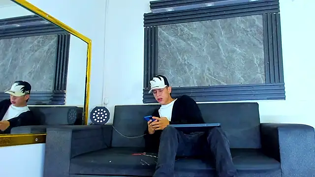 Dominic 26 online show from 02-08-26, 05:22