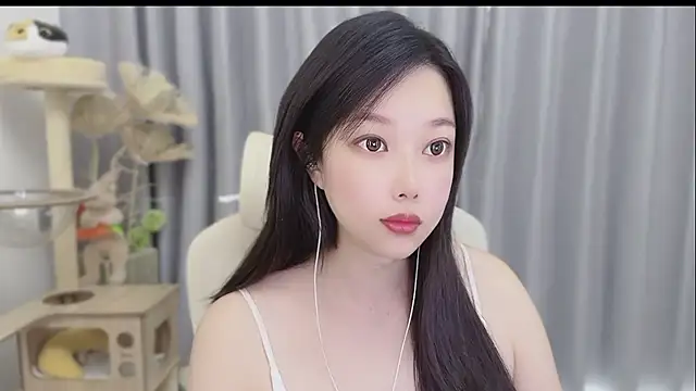 Yumi yuni online show from 05-30-26, 01:03