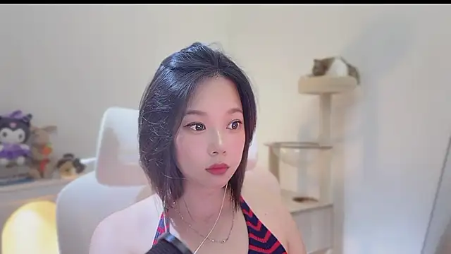 Yumi yuni online show from 07-24-26, 01:25