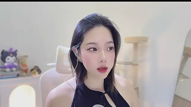 Yumi yuni online show from 07-29-26, 05:16