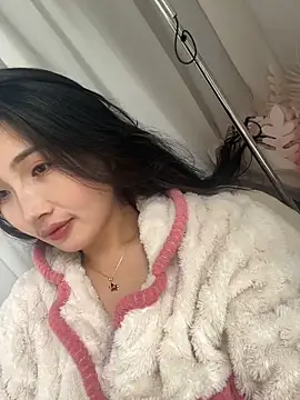 mimi-love13 online show from 03-02-26, 01:41